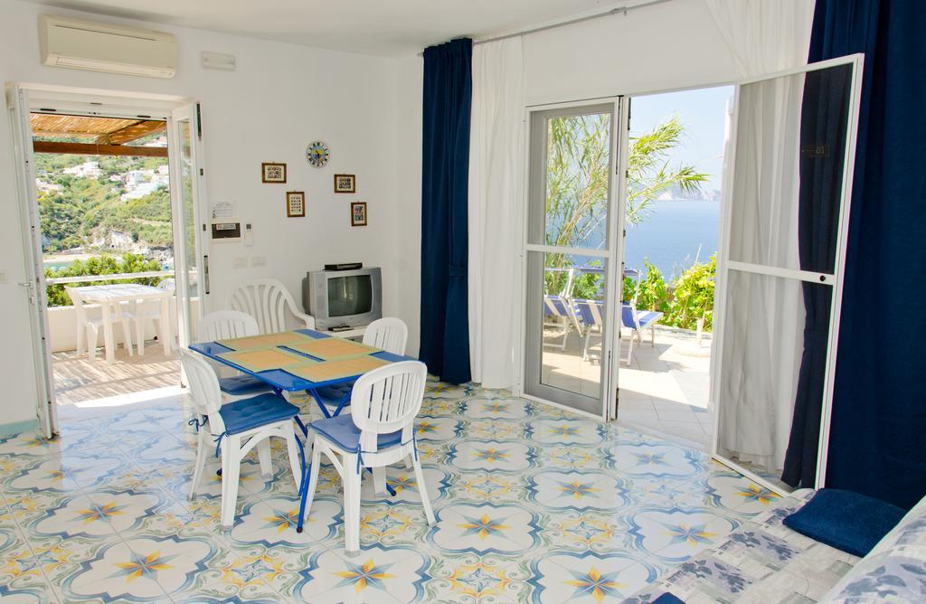 Sunset Village Ponza Room photo