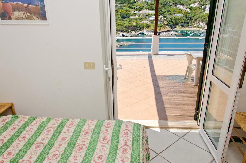 Sunset Village Ponza Room photo