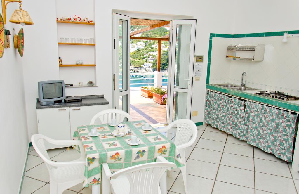 Sunset Village Ponza Room photo
